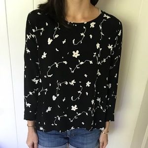 Ava Sky top in black anemone XS